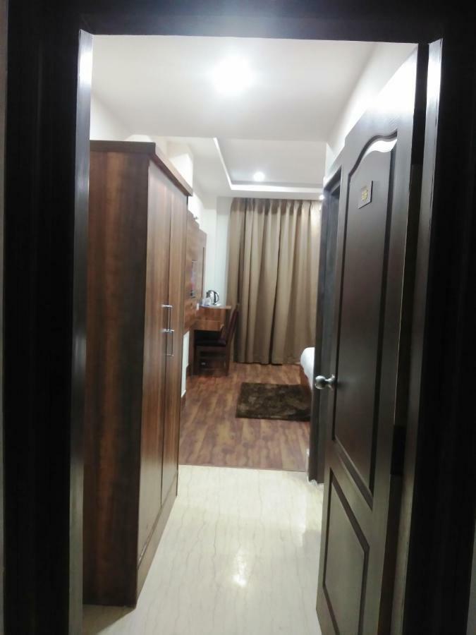 Готель Ak Continental - Mcleodganj Дармсала Екстер'єр фото